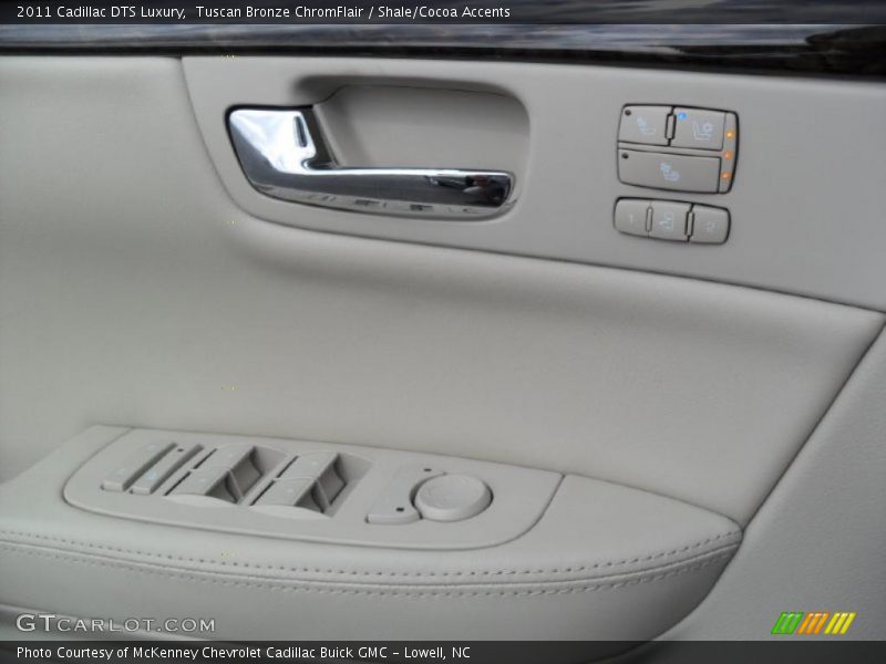 Tuscan Bronze ChromFlair / Shale/Cocoa Accents 2011 Cadillac DTS Luxury