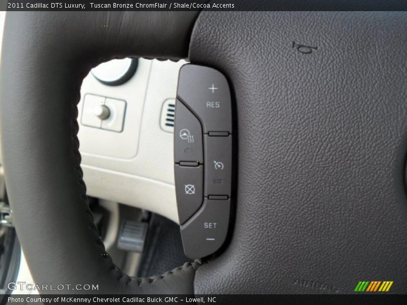 Tuscan Bronze ChromFlair / Shale/Cocoa Accents 2011 Cadillac DTS Luxury