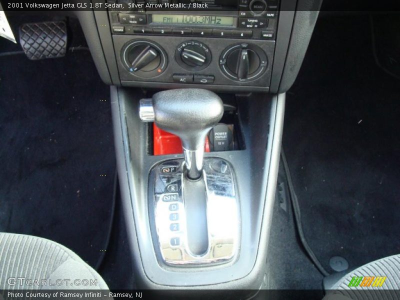 Silver Arrow Metallic / Black 2001 Volkswagen Jetta GLS 1.8T Sedan