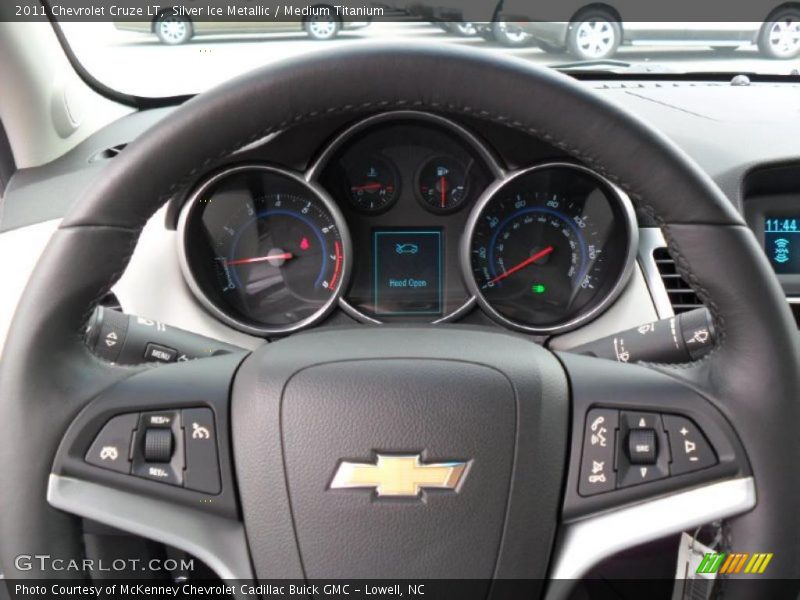 Silver Ice Metallic / Medium Titanium 2011 Chevrolet Cruze LT