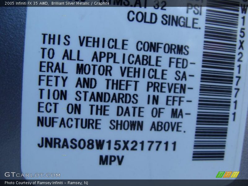 Brilliant Silver Metallic / Graphite 2005 Infiniti FX 35 AWD