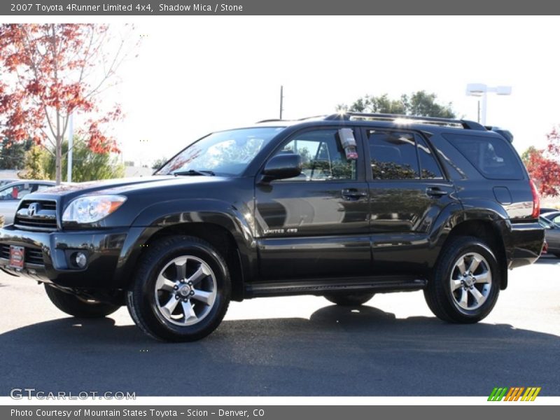 Front 3/4 View of 2007 4Runner Limited 4x4
