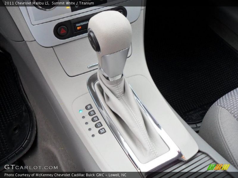 Summit White / Titanium 2011 Chevrolet Malibu LS