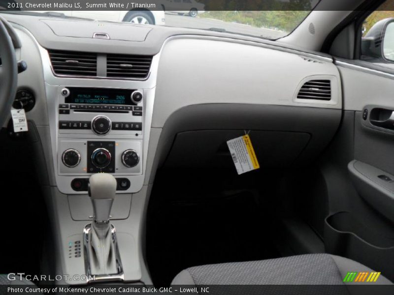 Summit White / Titanium 2011 Chevrolet Malibu LS