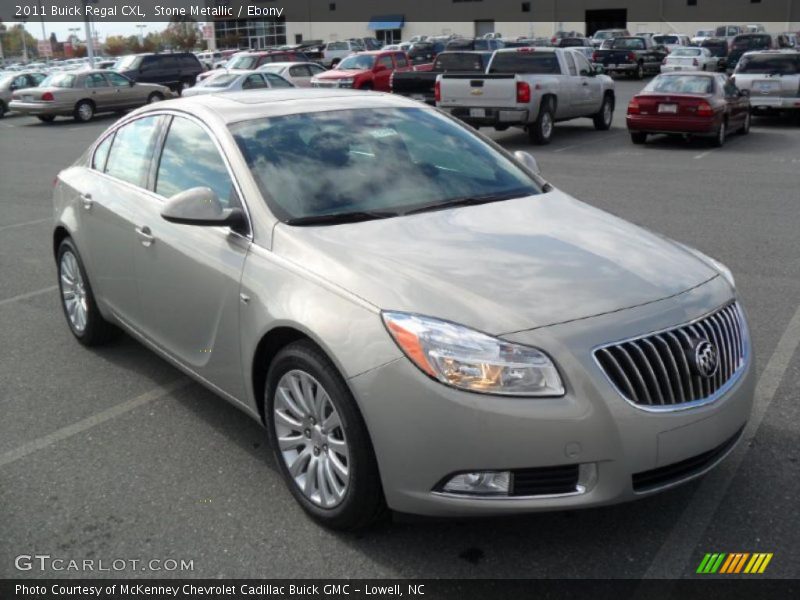 Front 3/4 View of 2011 Regal CXL