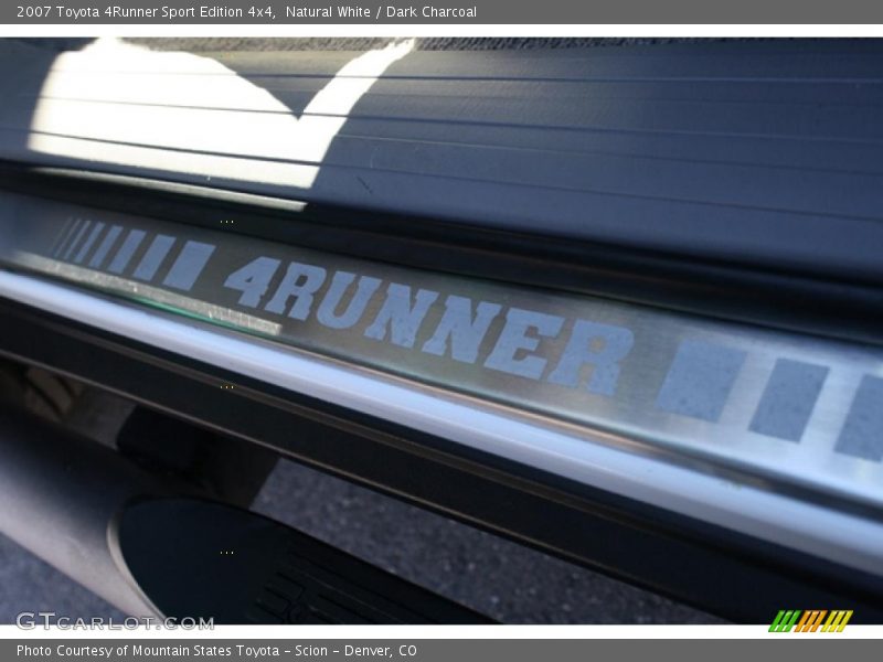  2007 4Runner Sport Edition 4x4 Logo