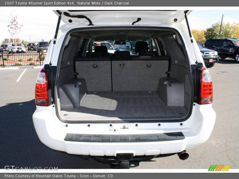  2007 4Runner Sport Edition 4x4 Trunk