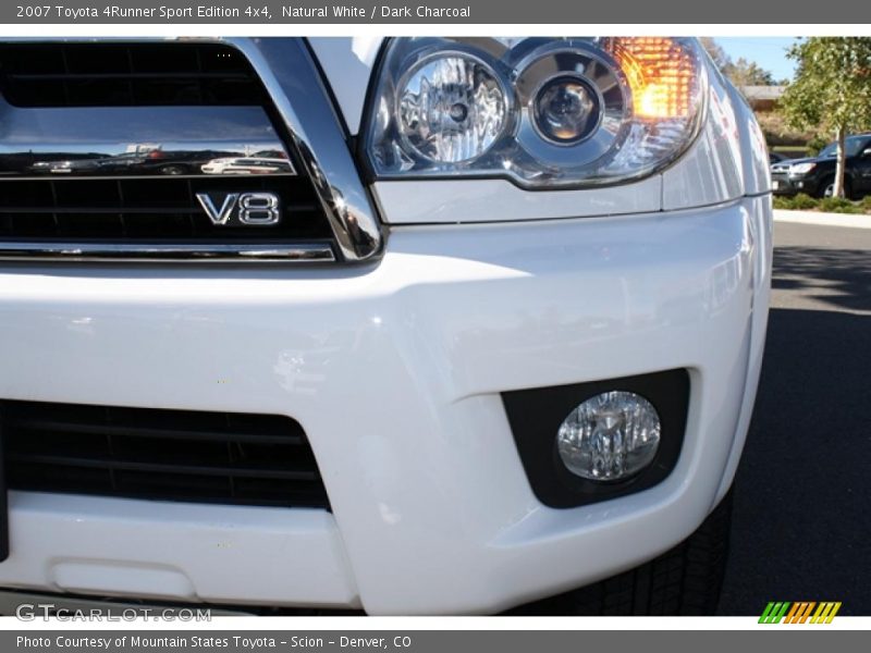 Natural White / Dark Charcoal 2007 Toyota 4Runner Sport Edition 4x4