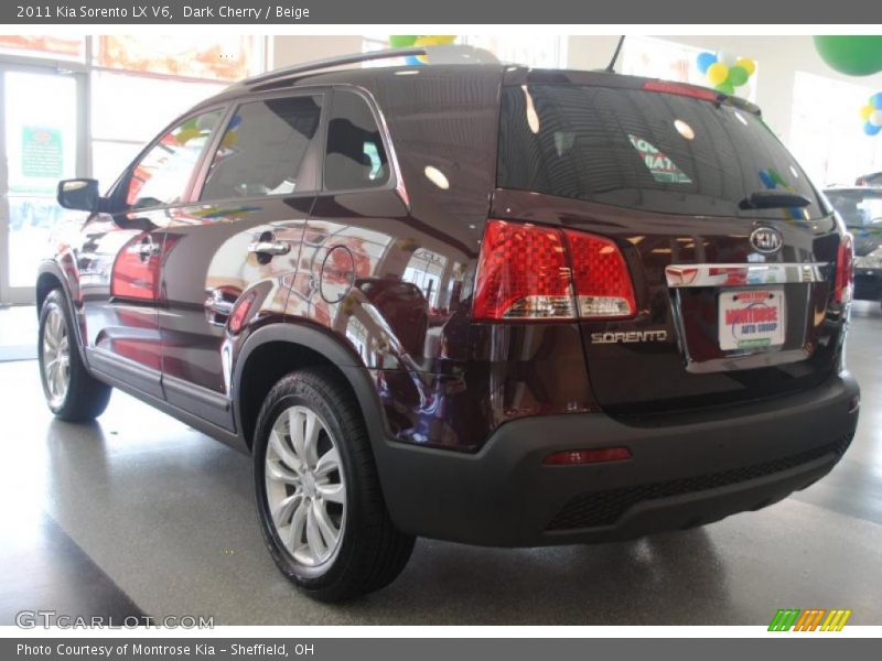 Dark Cherry / Beige 2011 Kia Sorento LX V6