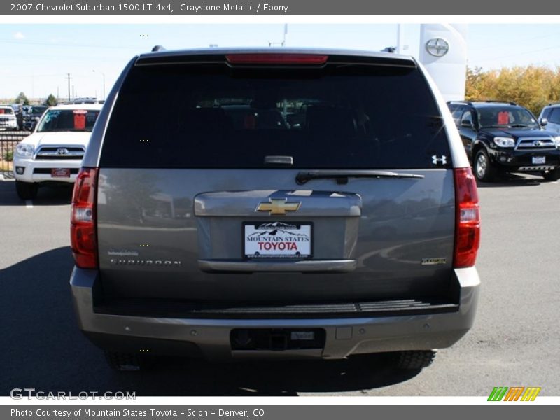Graystone Metallic / Ebony 2007 Chevrolet Suburban 1500 LT 4x4
