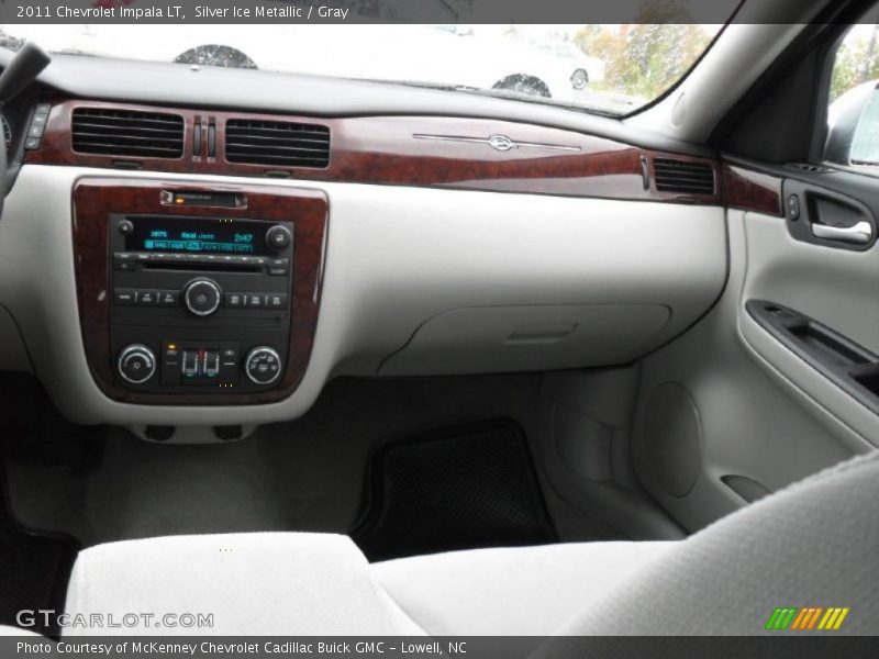 Silver Ice Metallic / Gray 2011 Chevrolet Impala LT