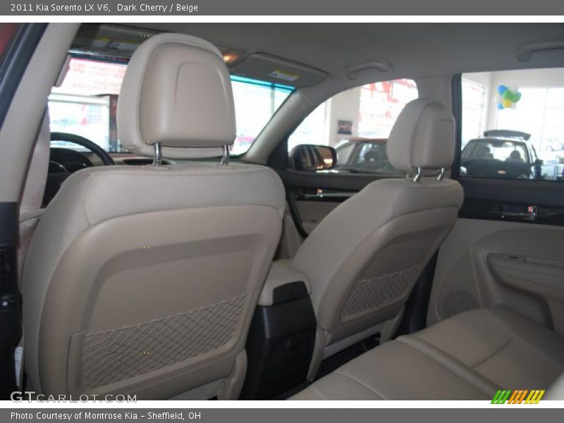  2011 Sorento LX V6 Beige Interior