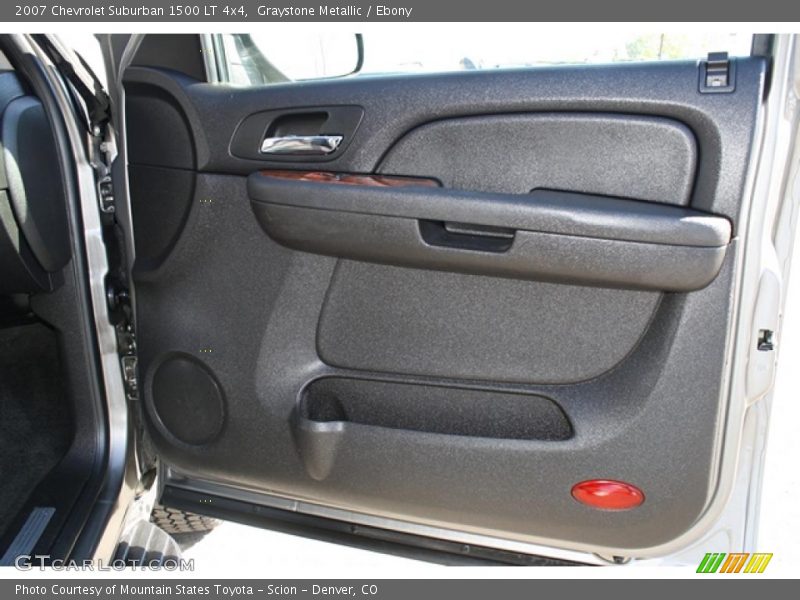 Graystone Metallic / Ebony 2007 Chevrolet Suburban 1500 LT 4x4