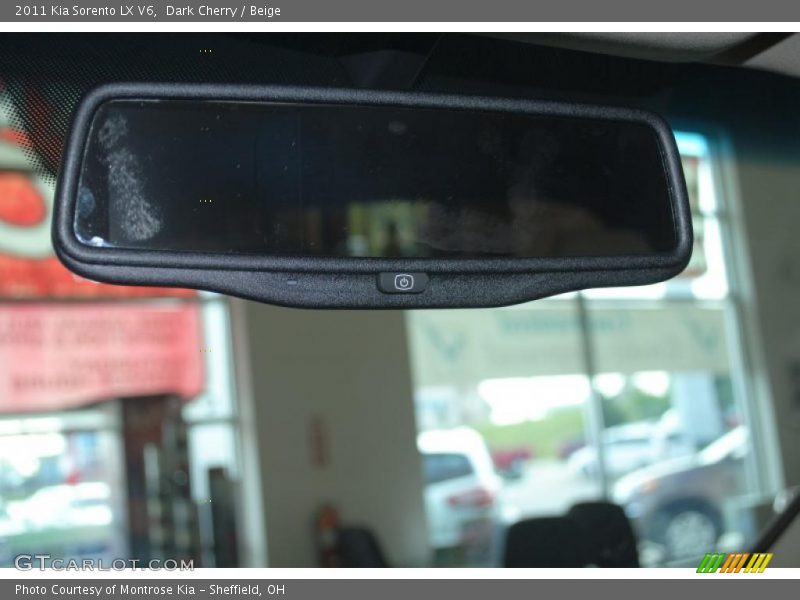 Dark Cherry / Beige 2011 Kia Sorento LX V6