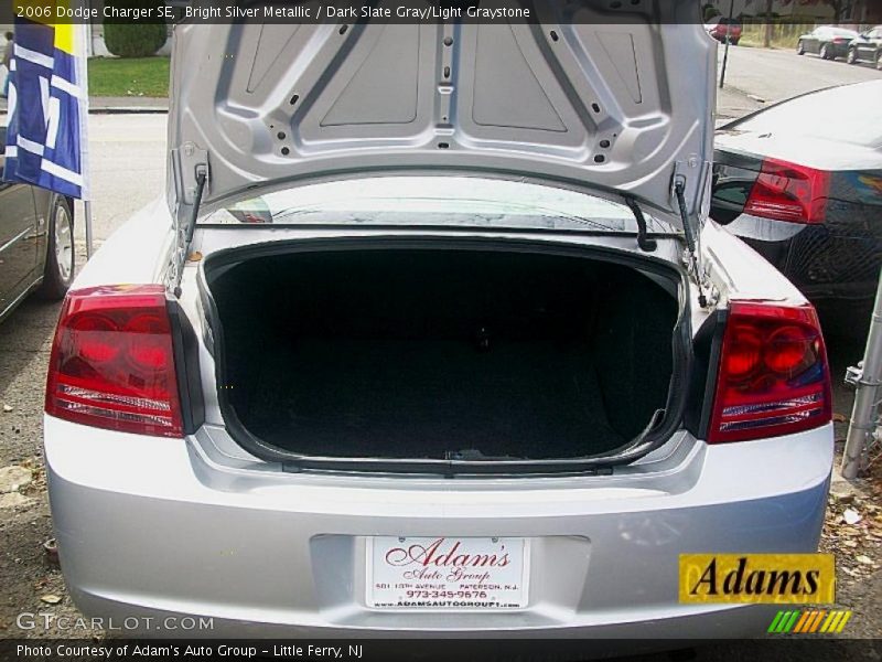 Bright Silver Metallic / Dark Slate Gray/Light Graystone 2006 Dodge Charger SE