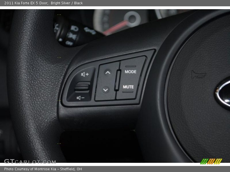 Controls of 2011 Forte EX 5 Door
