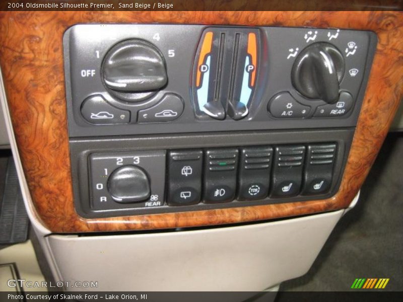 Controls of 2004 Silhouette Premier