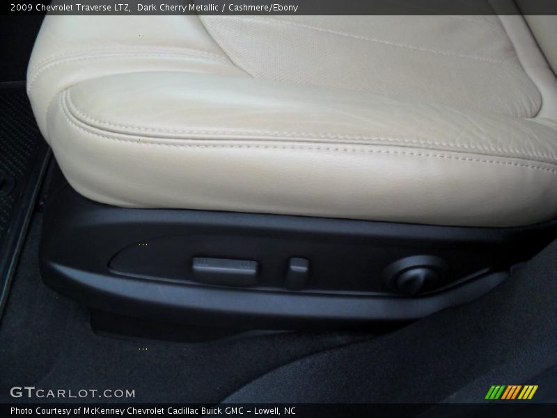 Dark Cherry Metallic / Cashmere/Ebony 2009 Chevrolet Traverse LTZ
