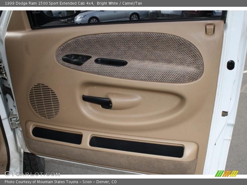 Door Panel of 1999 Ram 1500 Sport Extended Cab 4x4