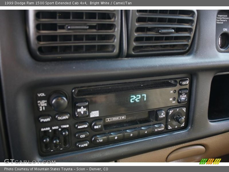 Controls of 1999 Ram 1500 Sport Extended Cab 4x4