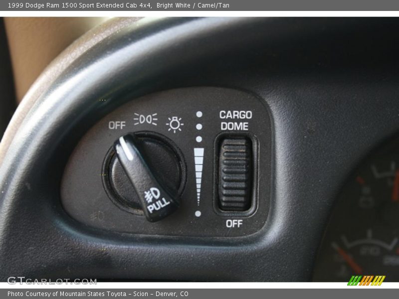 Controls of 1999 Ram 1500 Sport Extended Cab 4x4