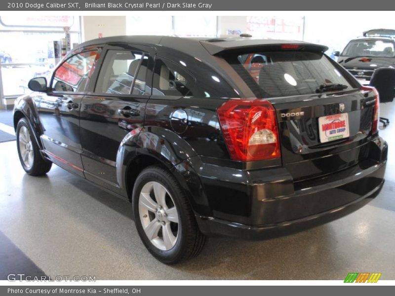 Brilliant Black Crystal Pearl / Dark Slate Gray 2010 Dodge Caliber SXT