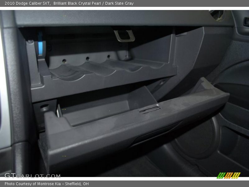 Brilliant Black Crystal Pearl / Dark Slate Gray 2010 Dodge Caliber SXT