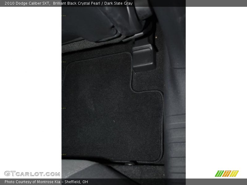 Brilliant Black Crystal Pearl / Dark Slate Gray 2010 Dodge Caliber SXT