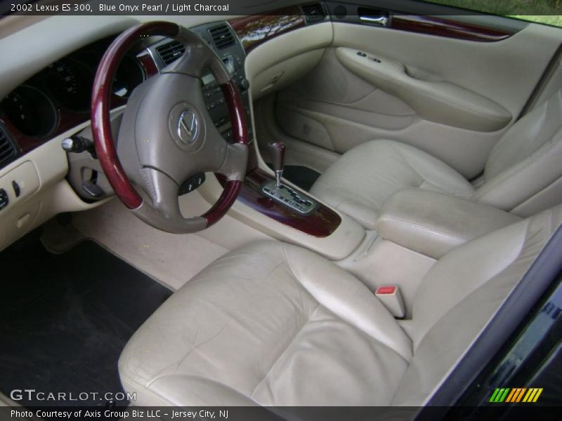 Blue Onyx Pearl / Light Charcoal 2002 Lexus ES 300