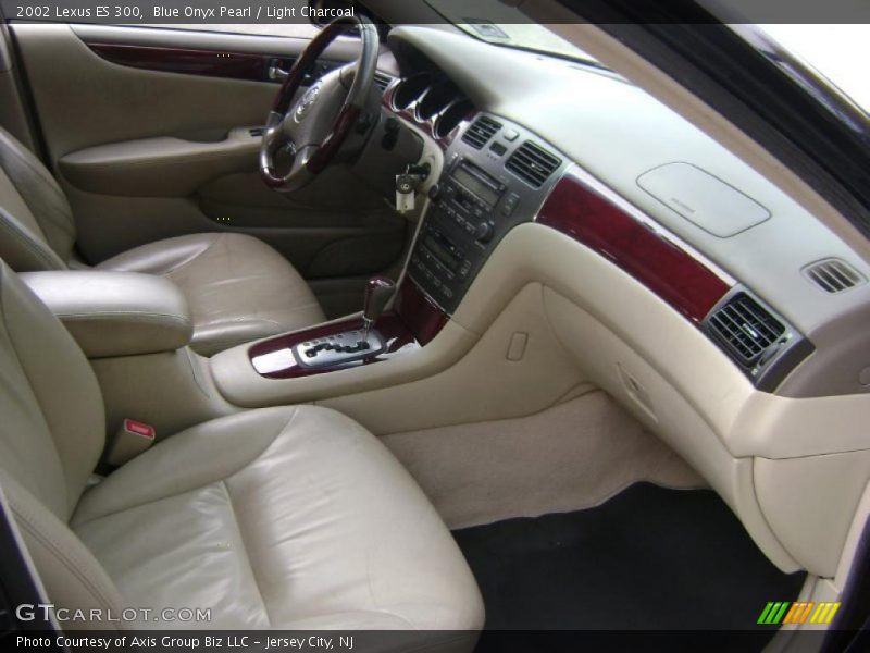Blue Onyx Pearl / Light Charcoal 2002 Lexus ES 300
