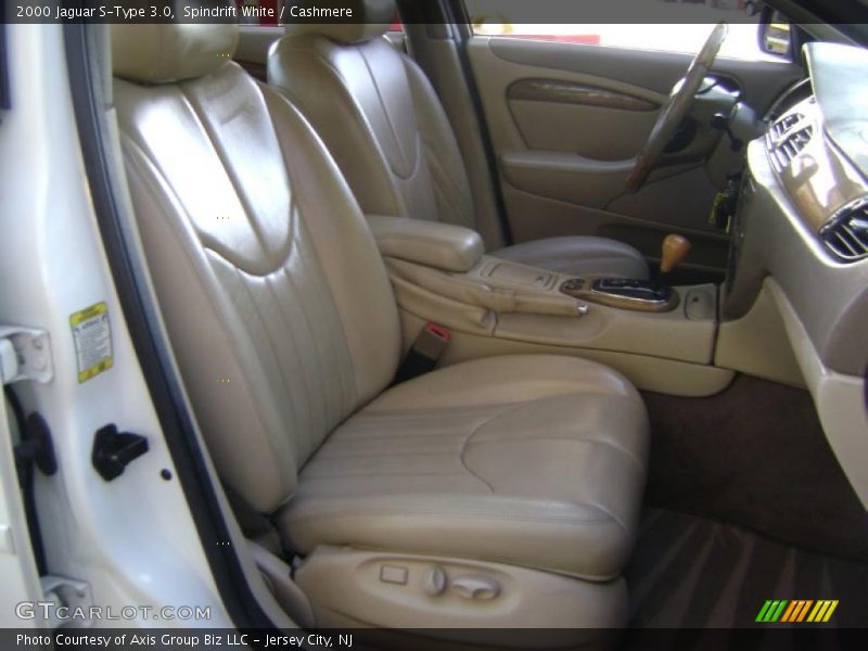  2000 S-Type 3.0 Cashmere Interior