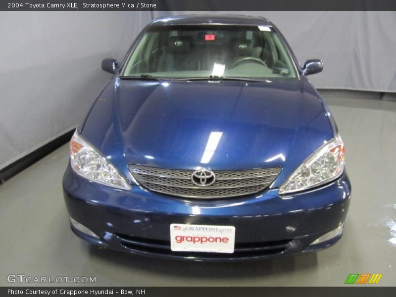 Stratosphere Mica / Stone 2004 Toyota Camry XLE