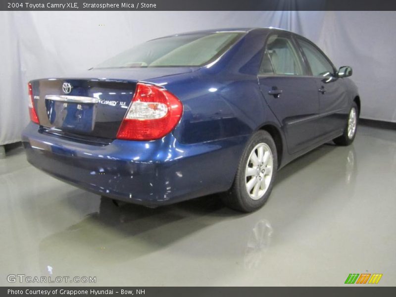 Stratosphere Mica / Stone 2004 Toyota Camry XLE