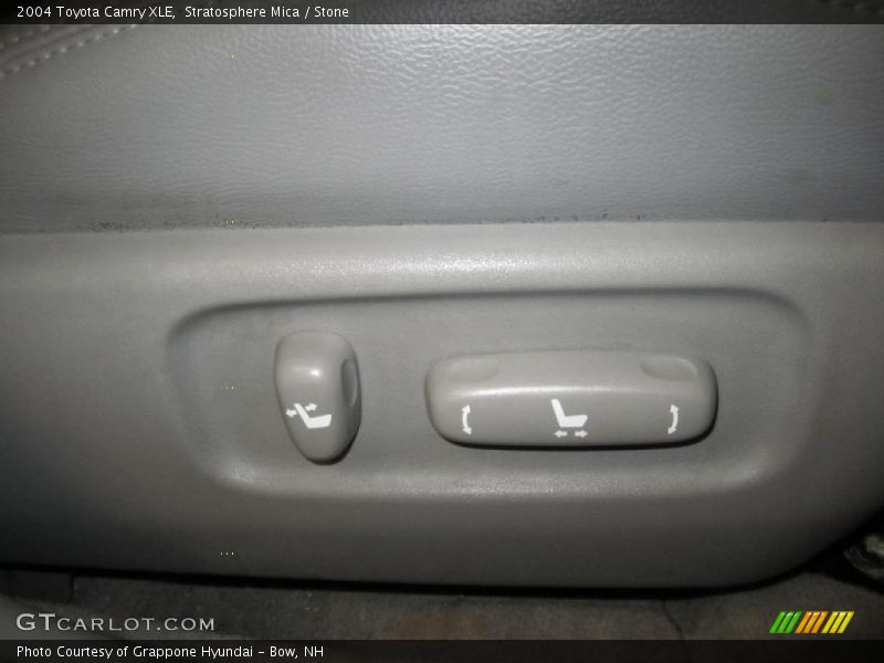 Stratosphere Mica / Stone 2004 Toyota Camry XLE