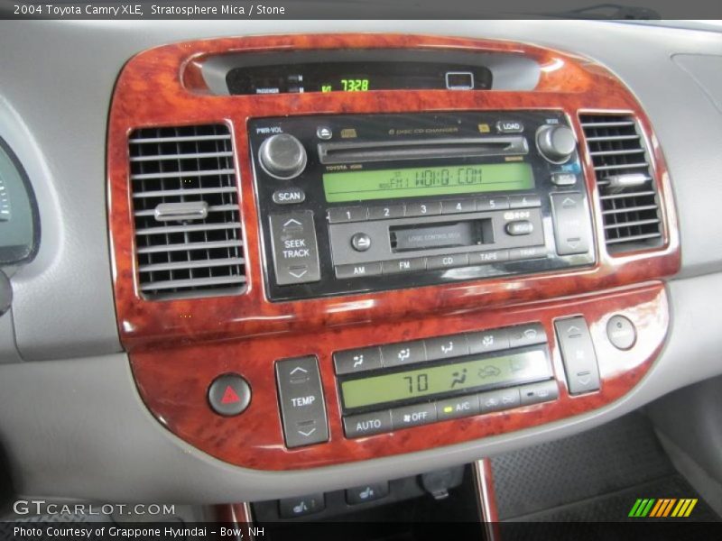 Stratosphere Mica / Stone 2004 Toyota Camry XLE