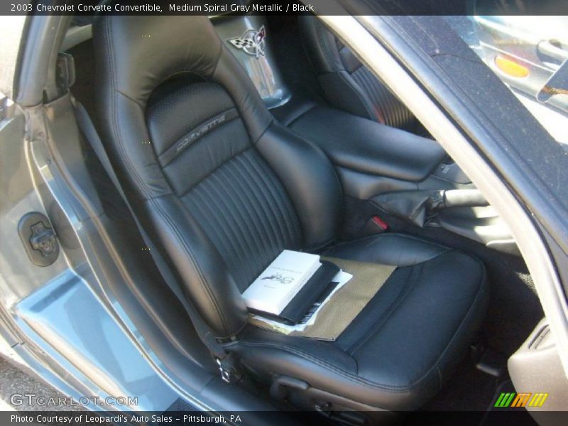 Medium Spiral Gray Metallic / Black 2003 Chevrolet Corvette Convertible