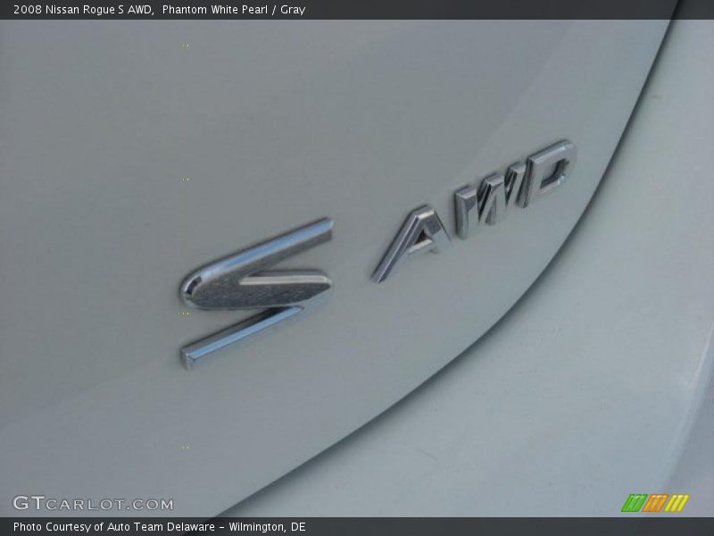 Phantom White Pearl / Gray 2008 Nissan Rogue S AWD