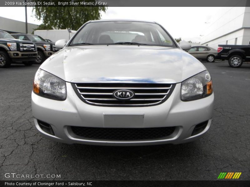 Bright Silver Metallic / Gray 2009 Kia Spectra EX Sedan