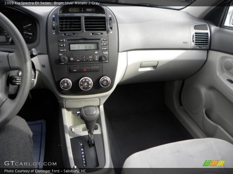 Bright Silver Metallic / Gray 2009 Kia Spectra EX Sedan