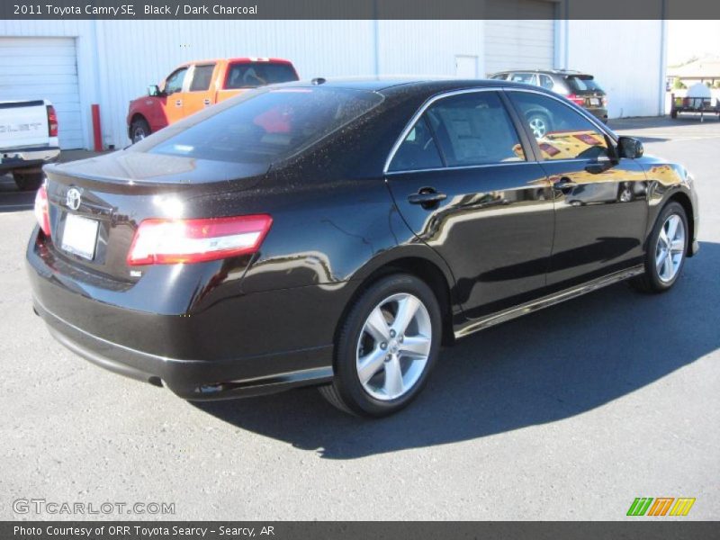 Black / Dark Charcoal 2011 Toyota Camry SE