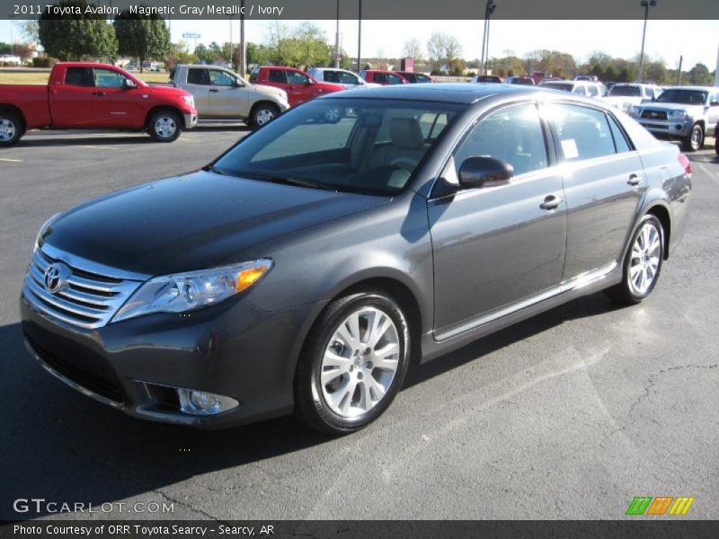 Magnetic Gray Metallic / Ivory 2011 Toyota Avalon