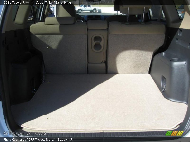Super White / Sand Beige 2011 Toyota RAV4 I4