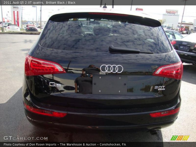 Brilliant Black / Black 2011 Audi Q5 2.0T quattro