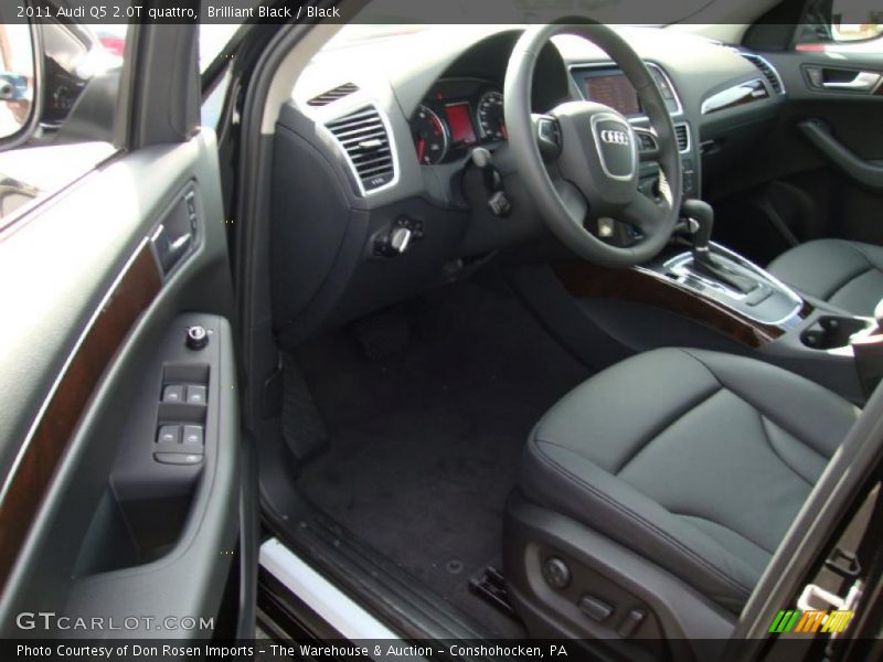 Brilliant Black / Black 2011 Audi Q5 2.0T quattro