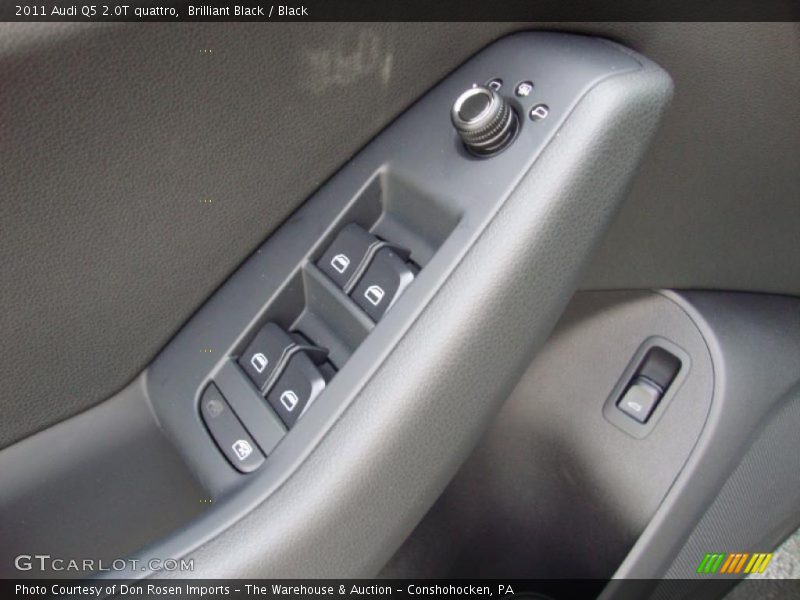 Brilliant Black / Black 2011 Audi Q5 2.0T quattro