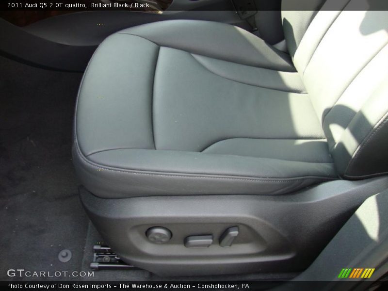 Brilliant Black / Black 2011 Audi Q5 2.0T quattro