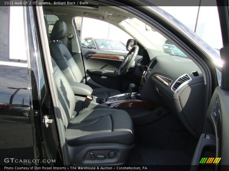 Brilliant Black / Black 2011 Audi Q5 2.0T quattro