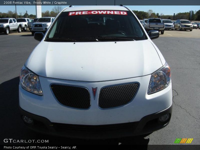 Frosty White / Graphite 2008 Pontiac Vibe