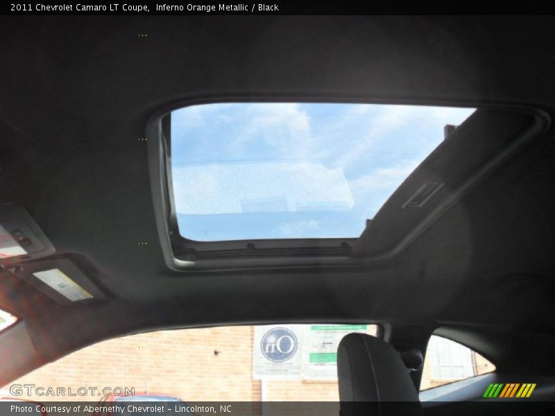 Sunroof of 2011 Camaro LT Coupe