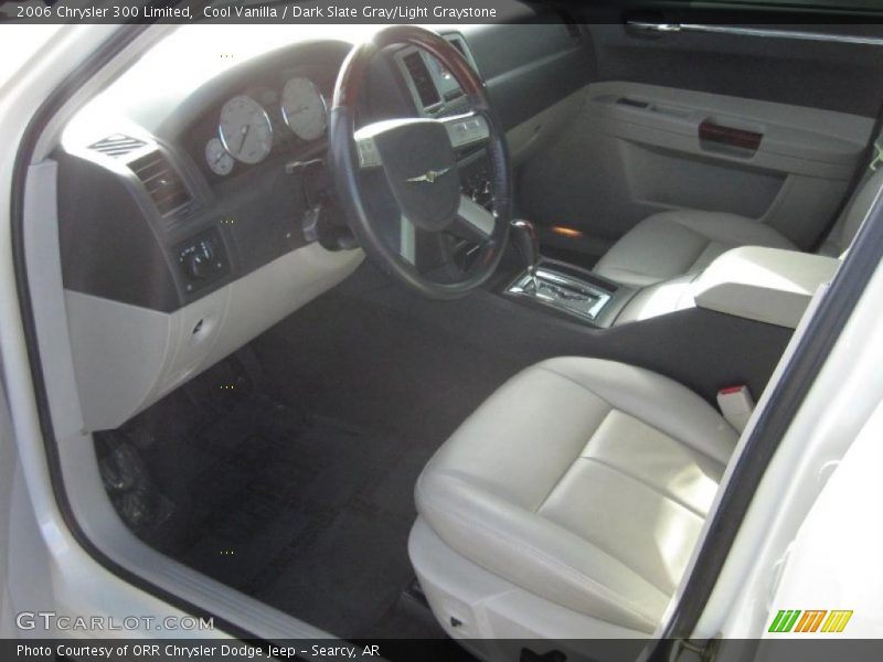 Cool Vanilla / Dark Slate Gray/Light Graystone 2006 Chrysler 300 Limited